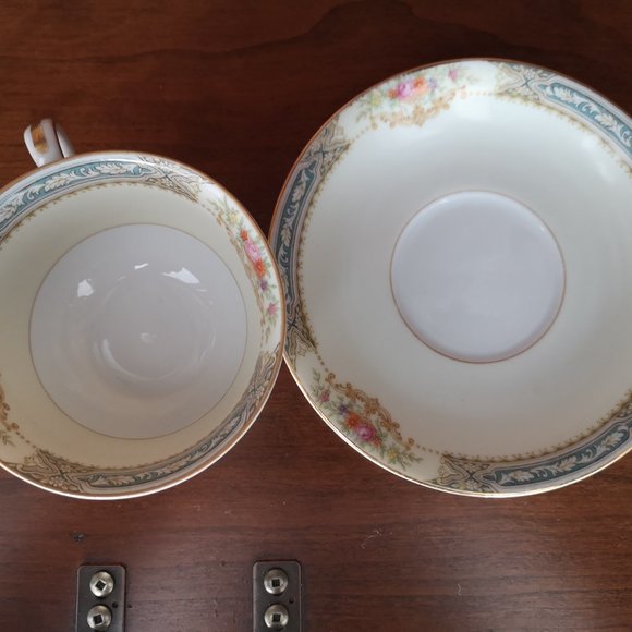 Rose china and Royal Semi porcelain cup&saucer - Picture 3 of 7